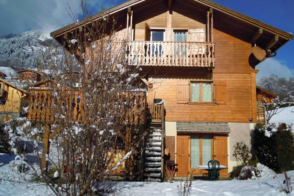 A4 Km De Megeve Tres Joli Studio Avec Jacuzzi ,Vue Sur Les Montagnes Au Calme Пра-сюр-Арлі Екстер'єр фото