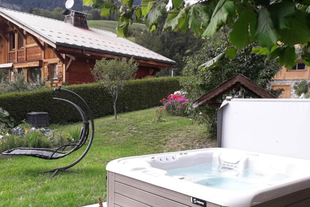 A4 Km De Megeve Tres Joli Studio Avec Jacuzzi ,Vue Sur Les Montagnes Au Calme Пра-сюр-Арлі Екстер'єр фото